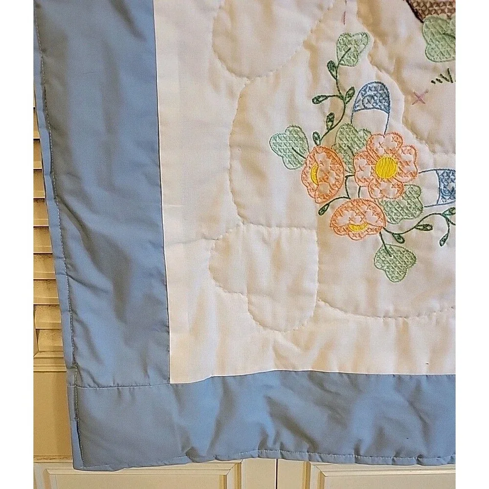 Vintage Baby Comforter Blanket Handmade Bear & Hearts Crib Quilt Nursery 34